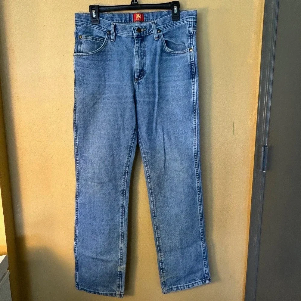 2 Wrangler 36 Slim Fit Jeans Mens‎ Light Wash Blue Denim Classic Workwear